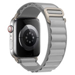 Carregar imagem no visualizador da galeria, Pulseira Alpine Loop Nylon - Apple Watch e IWatch
